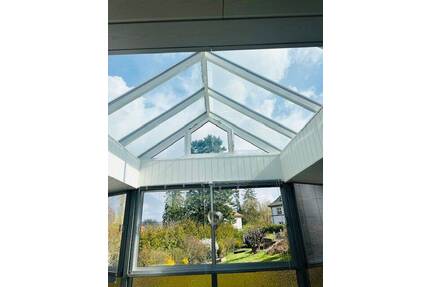 Große Eigentumswohnung mit Garten und Garage - Neunkirchen Wiebelskirchen