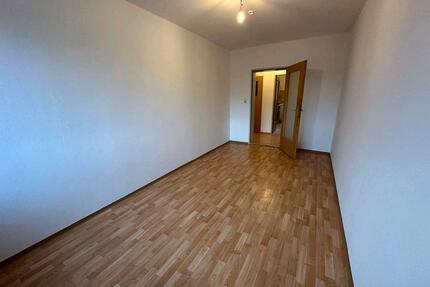 Creußen Mietwohnung - 950,00&nbsp;EUR Kaltmiete, ca.&nbsp; 75,00&nbsp;m&sup2; in Creußen (PLZ: 95473)