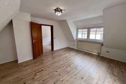 Haus zum Mieten in Roth 1.200,00 € 110 m²