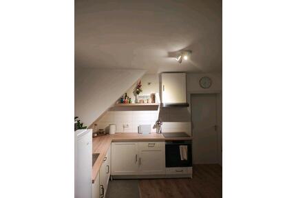 Dachgeschosswohnung - 570,00&nbsp;EUR Kaltmiete, ca.&nbsp; 40,00&nbsp;m&sup2; in Bielefeld (PLZ: 33615) Schildesche