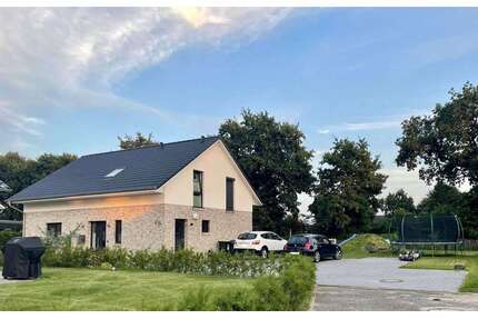 Haus zum Kaufen in Hennstedt 495.000,00 € 146.66 m²