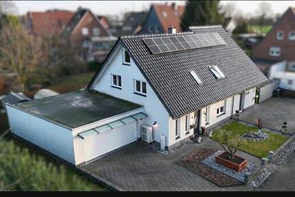 Moderne Einfamilienhaus mit Einliegerwohnung , Photovoltaik . - Ibbenbüren Bockraden