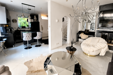 Haus zum Kaufen in Düsseldorf 499.000,00 € 120 m²