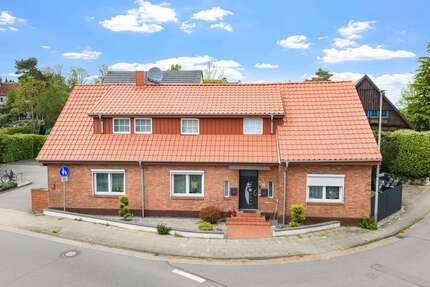 Haus zum Kaufen in Wedemark 596.000,00 € 250 m²