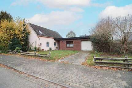 Haus zum Kaufen in Neumünster 175.000,00 € 105.97 m²