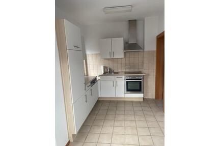 Neu renovierte 4-Zimmer-Wohnung Rosengarten-Westheim zu vermieten