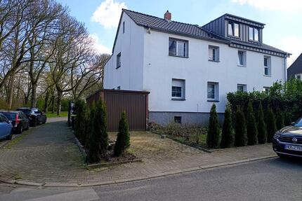 Kernsaniertes EFH mit Sauna, 2 Garagen und Dachausbaureserve - Bochum Bochum-Mitte