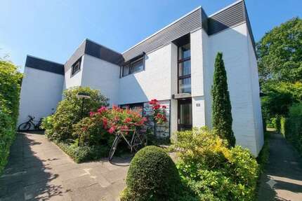 Wohnung zum Kaufen in Hamburg - Poppenbüttel 390.000,00 € 90.65 m²