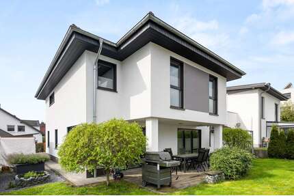 Haus zum Kaufen in Baunatal 695.000,00 € 174 m²