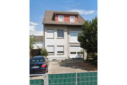 3 Familienhaus - 380.000,00&nbsp;EUR Kaufpreis, ca.&nbsp; 207,00&nbsp;m&sup2; in Neuwied (PLZ: 56564)