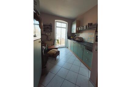 2ZKB + BALKON & EBK - 340,00&nbsp;EUR Kaltmiete, ca.&nbsp; 53,00&nbsp;m&sup2; in Weißenfels (PLZ: 06667)