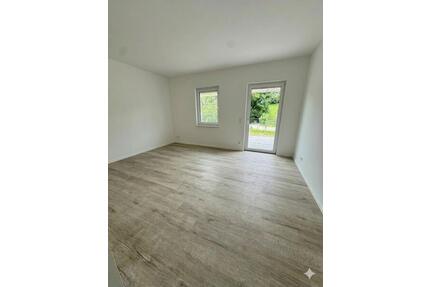 Wohnen am Stienitzsee, stilvoll saniert 75,85 qm 3 Zimmer mit 21 qm Terrasse und 25 qm Garten - Rüdersdorf bei Berlin Hennickendorf
