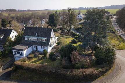 Haus zum Kaufen in Braunfels 595.000,00 € 258 m²
