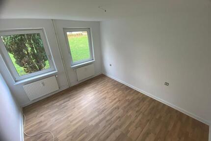 Helle 2-Z.-Wohnung in 38229 SZ-Gebhardshagen ab 01.06. o. später - Hildesheim Itzum-Marienburg