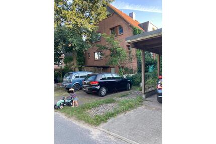 Doppelhaushälfte in Groß Grönau am Waldesrand