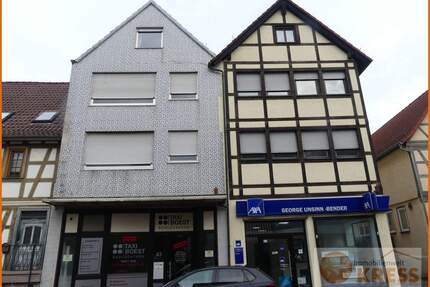 Wohn-Geschäftshaus, zentraler Stadtlage, Doppelgarage, große Dachterrasse, teilweise vermietet - Schlüchtern
