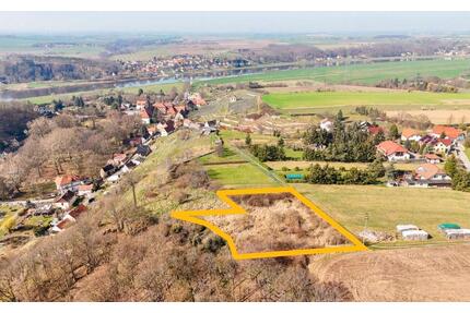 AUKTION: Logenplatz an der Sächsischen Riviera: Ehemaliger Weinberg mit Elbblick in Diesbar-Seußlitz - Nünchritz