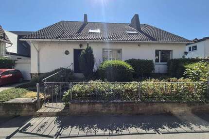 Haus zum Kaufen in Oestrich-Winkel 525.000,00 € 210 m²