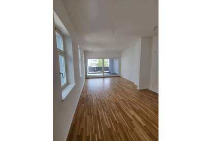 Wohnung zum Mieten in Rochlitz 489,00 € 54.39 m²