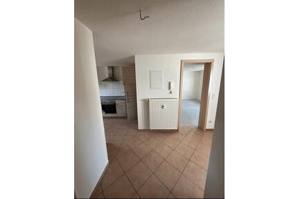 2 Raum Wohnung ab sofort in 98553 Breitenbach, sehr ruhige Lage - Schleusingen