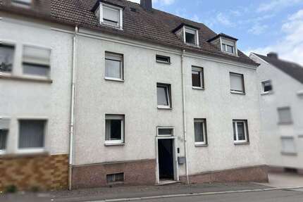 Haus zum Kaufen in Pirmasens 220.000,00 € 223 m²