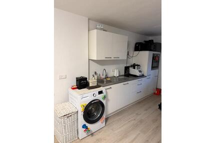 Wohnung zu vermieten, ca. 80 m² mit Garten und Keller, 4 Zimmer - Lauenburg/Elbe