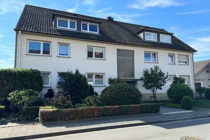 Haus zum Kaufen in Troisdorf 1.200.000,00 € 476 m²