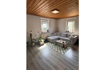 ZWEI ZIMMER KÜCHE UND BAD - 770,00&nbsp;EUR Kaltmiete, ca.&nbsp; 54,00&nbsp;m&sup2; in Augsburg (PLZ: 86156) Bärenkeller