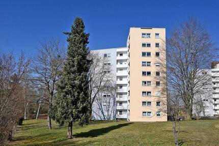 Sonnige 3 - Zimmer-ETW mit Balkon in stadtnaher Wohnlage von Bad Waldsee