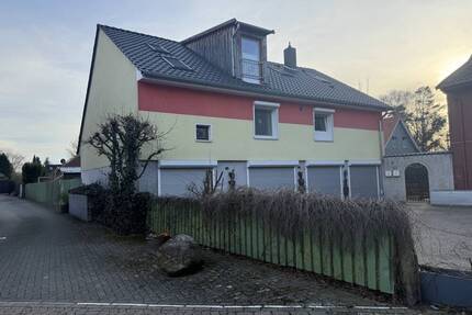 Ländlich gelegenes Zweifamilienhaus im Stadtteil Horst (Garbsen)