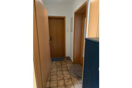 Ein Zimmer zu vermieten - 700,00&nbsp;EUR Kaltmiete, ca.&nbsp; 40,00&nbsp;m&sup2; in Ingolstadt (PLZ: 85049)
