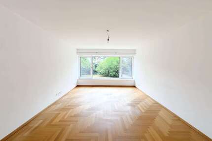 Haus zum Kaufen in Krailling 1.599.000,00 € 171 m²