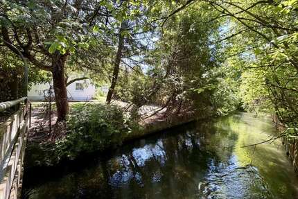 Haus zum Kaufen in Haunstetten 1.290.000,00 € 206 m²