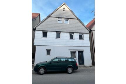Haus zu vermieten - 1.800,00&nbsp;EUR Kaltmiete, ca.&nbsp; 160,00&nbsp;m&sup2; in Aichtal (PLZ: 72631)