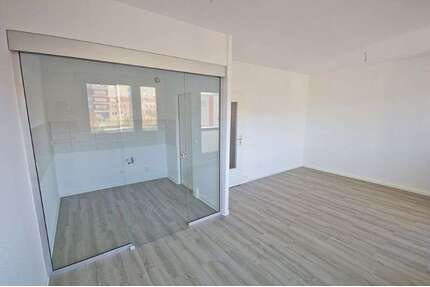 Wohnung zum Mieten in Halle (Saale) 418,00 € 57.93 m²