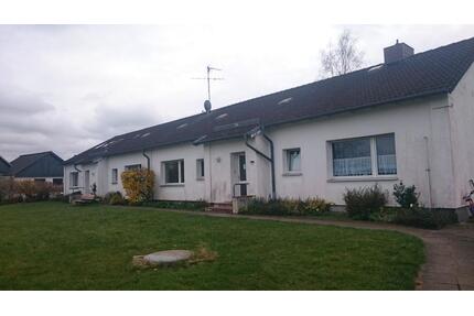 1-Zimmer Wohnung - 230,00&nbsp;EUR Kaltmiete, ca.&nbsp; 27,00&nbsp;m&sup2; in Seedorf (PLZ: 23823)