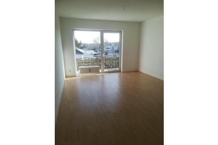 Helle geräumige 2-Raum-Wohnung - 440,00&nbsp;EUR Kaltmiete, ca.&nbsp; 80,00&nbsp;m&sup2; in Schönebeck (Elbe) (PLZ: 39218)