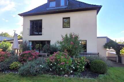 Haus zum Kaufen in Braunschweig Ölper 690.000,00 € 260 m² - Braunschweig / Ölper