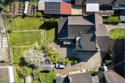 Steisslingen: Einfamilienhaus m. schönem, großem Bau-Grundstück (knapp 1000 qm) u. viel Nutzfläche! - Steißlingen