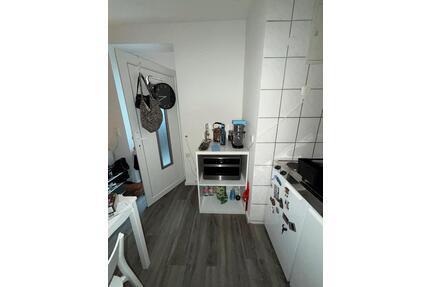 Wohnung Köln - 800,00&nbsp;EUR Kaltmiete, ca.&nbsp; 37,00&nbsp;m&sup2; in Köln (PLZ: 50968) Rodenkirchen