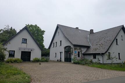 Haus Resthof kpl. renoviert - 695.000,00&nbsp;EUR Kaufpreis, in Salzkotten (PLZ: 33154)