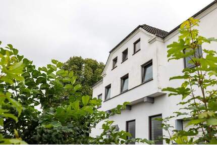 *** TOLLE WOHNUNG - eigener DACHBODEN - eigener KELLER - eigenes TREPPENHAUS - DACHTERRASSE *** - Ganderkesee Neuenlande