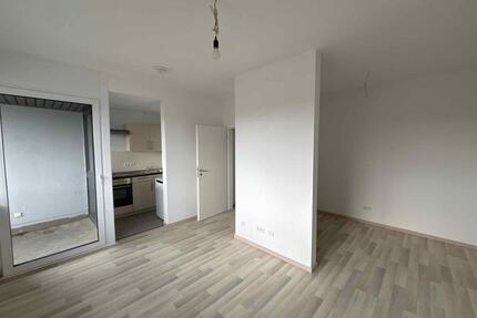 Essen-Borbeck, Walmanger 34 - Erstbezug nach Vollsanierung: 1ZKBB mit tollem Ausblick und Balkon