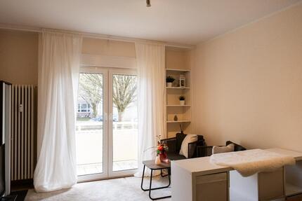 Möbelierte 1,5 Zimmer Single Wohnung mit Balkon S-Degerloch - Stuttgart