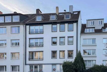 Helle 3-Zimmer-Wohnung in begehrter Lage direkt in der Nähe des Aachener Weihers - Köln Lindenthal