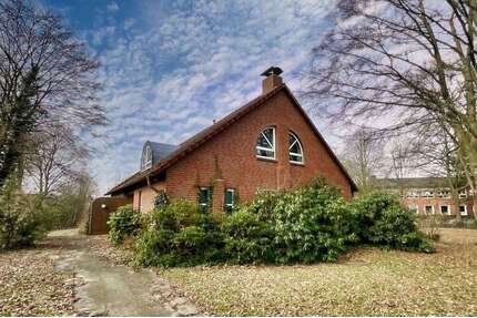 Haus zum Kaufen in Schiffdorf 229.000,00 € 226.57 m²