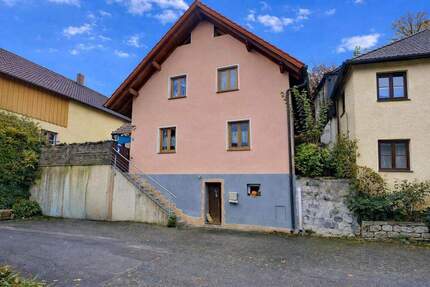 Einfamilienhaus mit Garten und Doppelgarage - Passau Heining