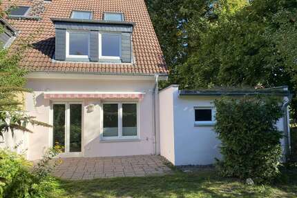 Haus zum Mieten in Hohen Neuendorf 1.990,00 € 130 m²