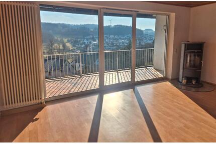 Top helle 5Zi-Wohnung auf einer Etage in 35080 Hartenrod - Bad Endbach