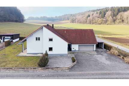 Haus zum Kaufen in Neumarkt in der Oberpfalz Lippertshofen 443.000,00 € 120 m² - Neumarkt in der Oberpfalz / Lippertshofen
